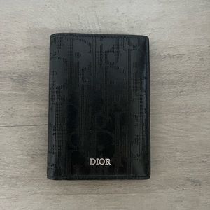 Dior men’s bifold card holder